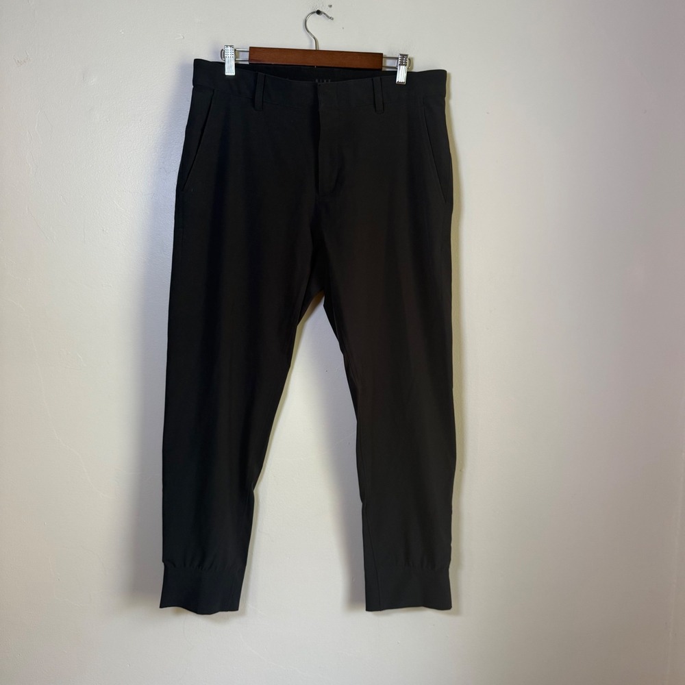 Nike Dri-FIT UV Slim Tapered Ankle Zip Golf Jogger Pants Size 34 Black